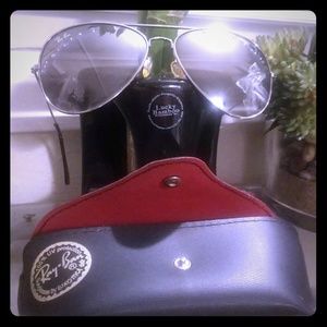 Vintage Ray Ban Aviators w/ Leather Case + Cloth
